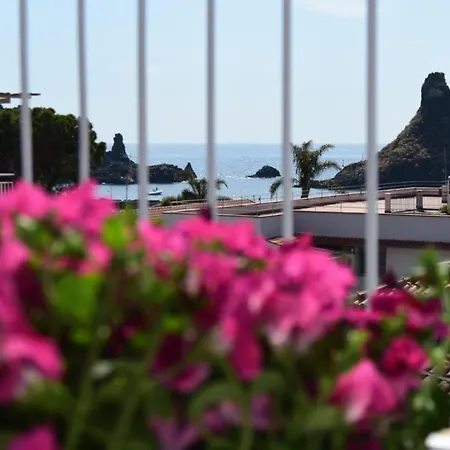 Casa Vacanze Caramagna Aci Castello Exterior photo